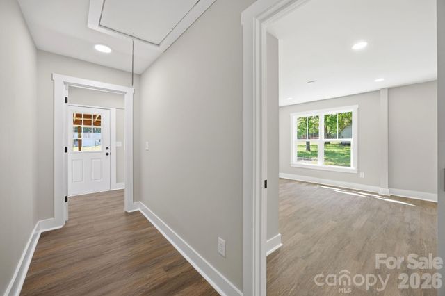 1012 Midlake Road, Kannapolis, NC 28083