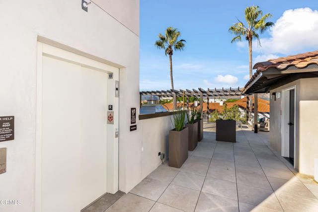 139 S Oak Knoll Avenue 304, Pasadena, CA 91101