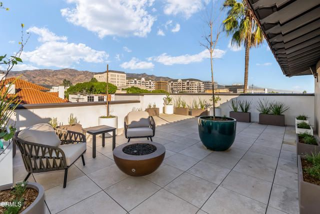 139 S Oak Knoll Avenue 304, Pasadena, CA 91101