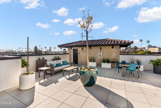 139 S Oak Knoll Avenue 304, Pasadena, CA 91101