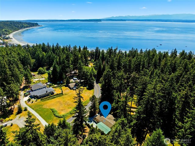 5807 Cameron Road, Freeland, WA 98249