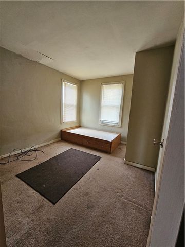 924 Summit St, Tarentum, PA 15084