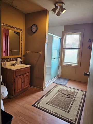 924 Summit St, Tarentum, PA 15084
