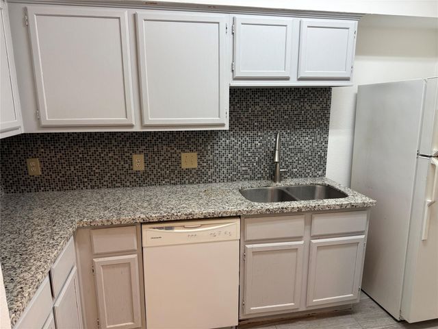 1103 Dulles Avenue 1103, Stafford, TX 77477