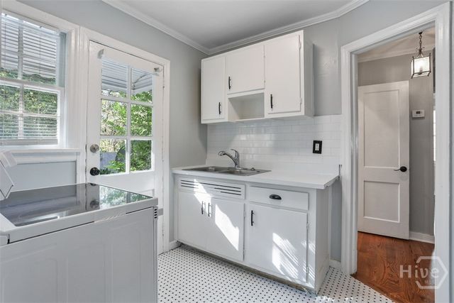 1923 New Mexico Street, Savannah, GA 31404