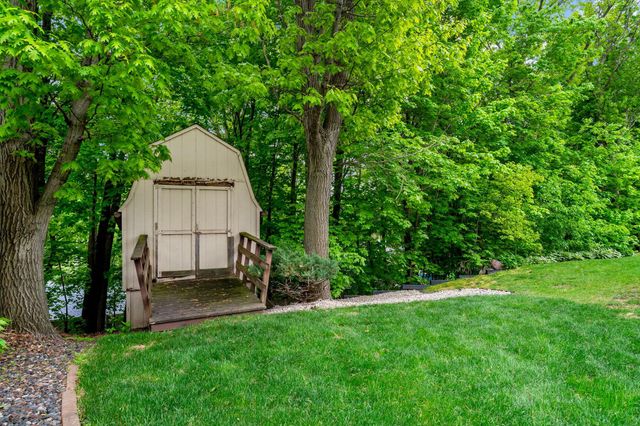 312 Circle Lane SE, Saint Michael, MN 55376
