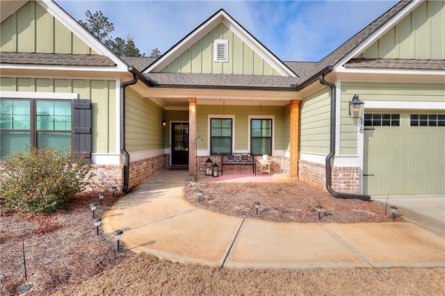 16 Boxwood Court, Monroe, GA 30655