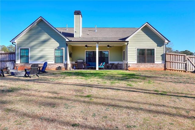 16 Boxwood Court, Monroe, GA 30655