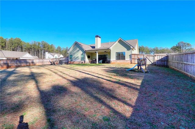 16 Boxwood Court, Monroe, GA 30655