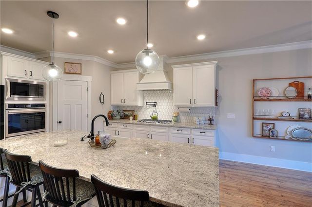 16 Boxwood Court, Monroe, GA 30655