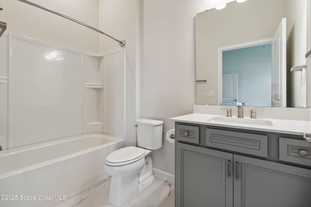 8969 Shoreline Avenue, Melbourne, FL 32940