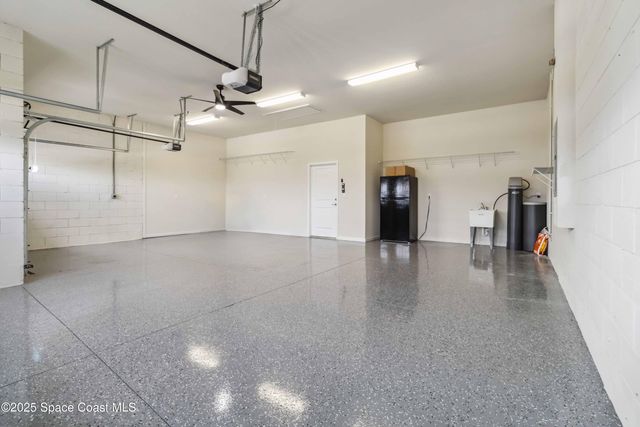 8969 Shoreline Avenue, Melbourne, FL 32940