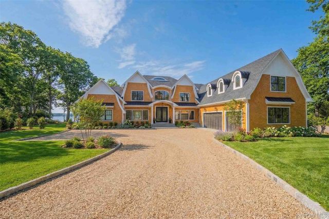 106 Cove Road, Northport, NY 11768