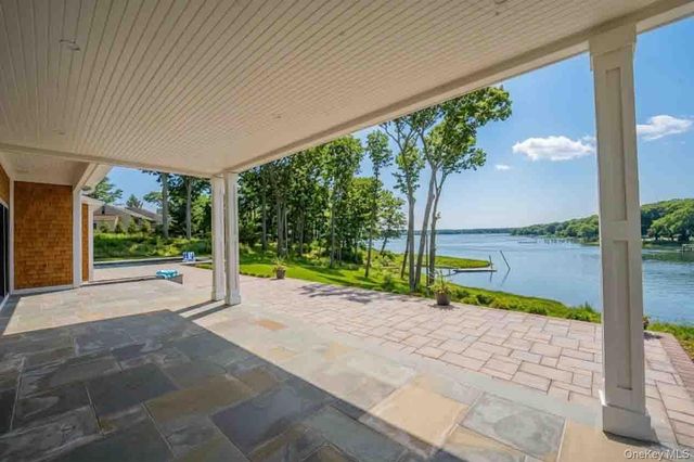 106 Cove Road, Northport, NY 11768