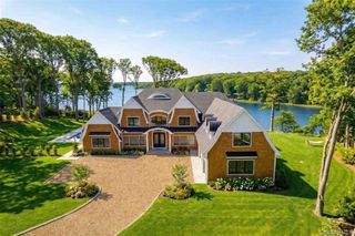 106 Cove Road, Northport, NY 11768