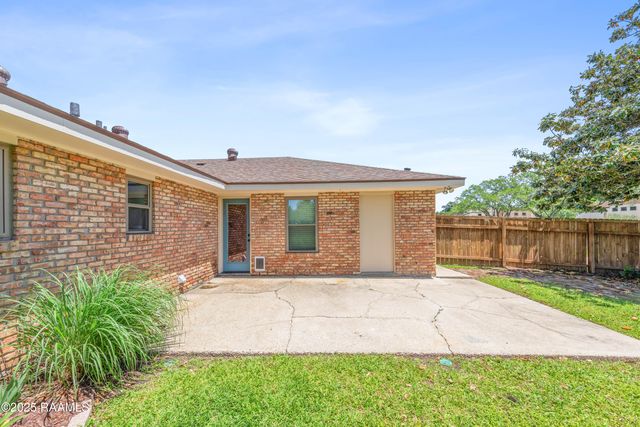 612 Broadmoor Boulevard, Lafayette, LA 70503