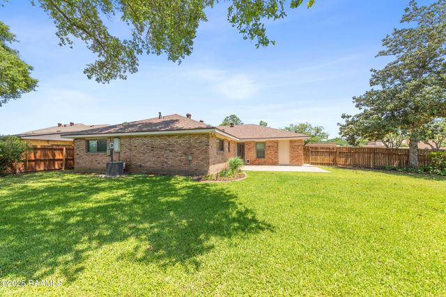 612 Broadmoor Boulevard, Lafayette, LA 70503