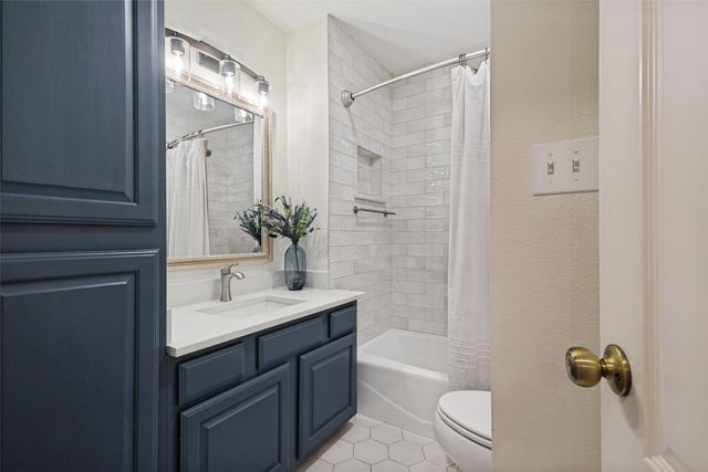 8140 Steeplechase Circle, Argyle, TX 76226