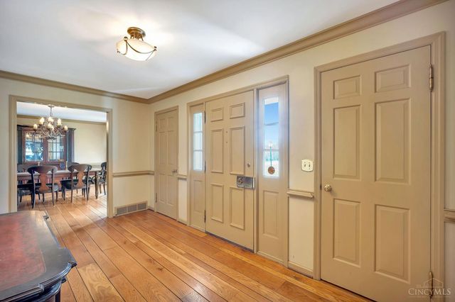 130 Heathwood Lane, Hamilton, OH 45013