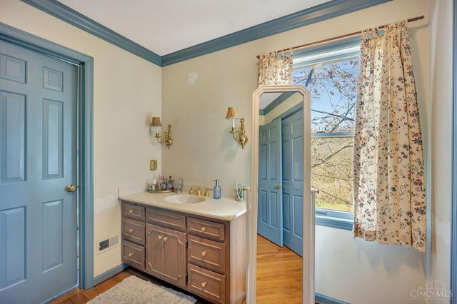 130 Heathwood Lane, Hamilton, OH 45013