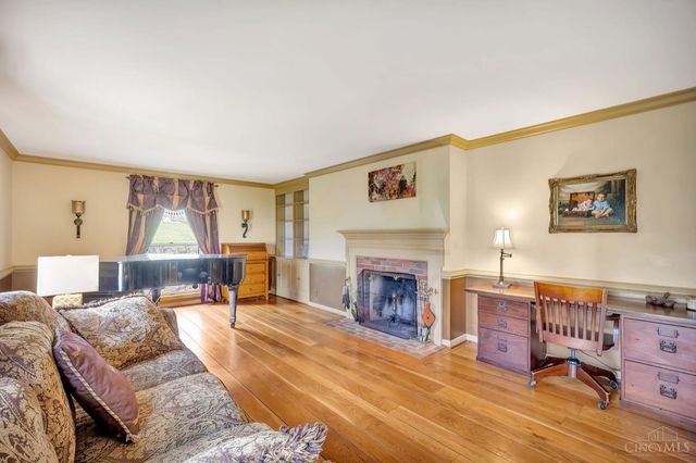 130 Heathwood Lane, Hamilton, OH 45013