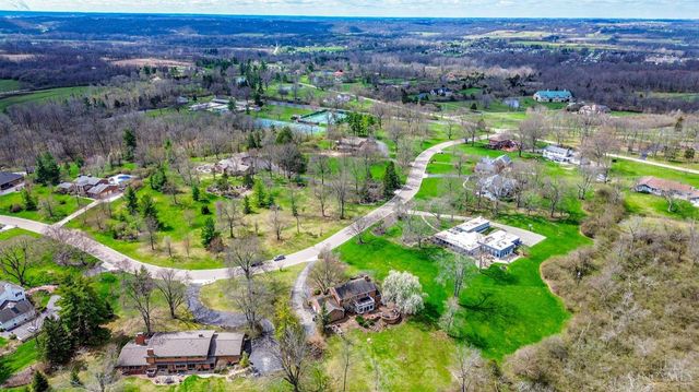 130 Heathwood Lane, Hamilton, OH 45013