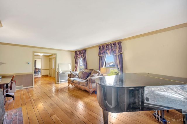 130 Heathwood Lane, Hamilton, OH 45013