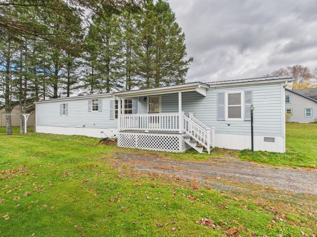 13 NH Route 145, Colebrook, NH 03576