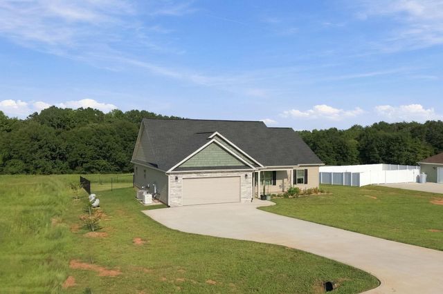 1416 Oak Ridge Road, Gaffney, SC 29341