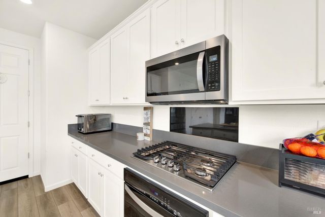 6018 Driver Ct, Vacaville, CA 95687