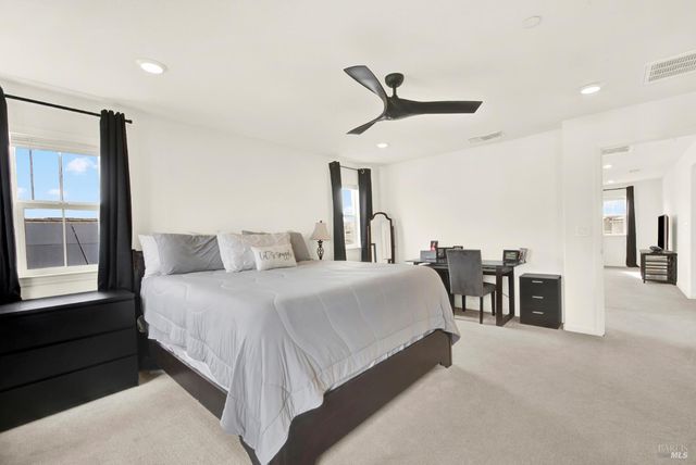 6018 Driver Ct, Vacaville, CA 95687