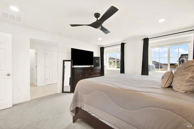 6018 Driver Ct, Vacaville, CA 95687