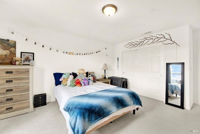 6018 Driver Ct, Vacaville, CA 95687