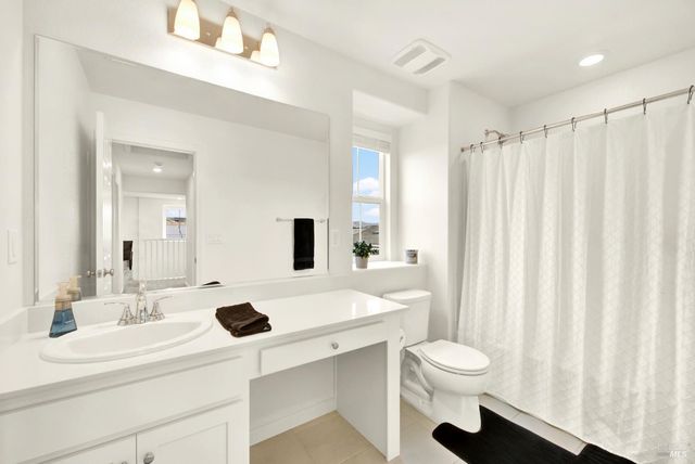 6018 Driver Ct, Vacaville, CA 95687