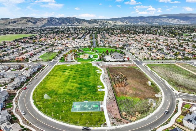 6018 Driver Ct, Vacaville, CA 95687