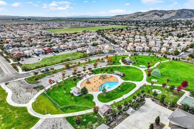 6018 Driver Ct, Vacaville, CA 95687