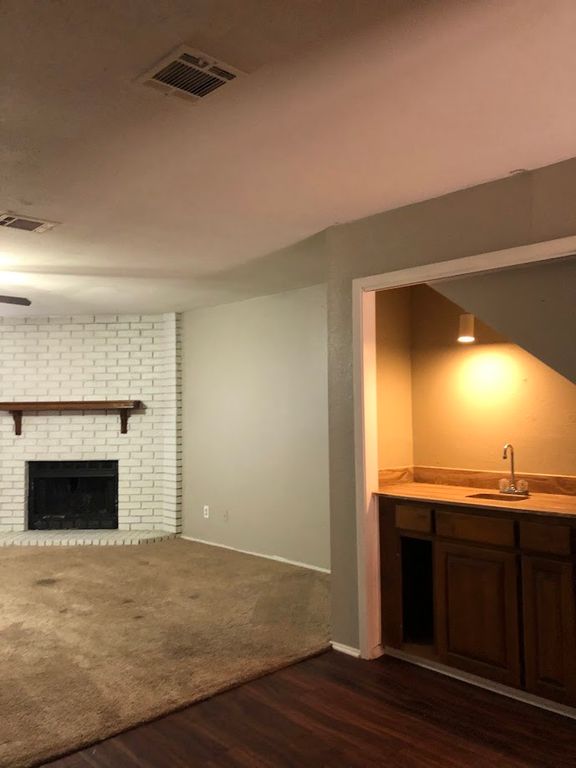 1305 West Villa Maria Road B103, Bryan, TX 77801 — photo 2