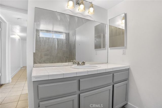 1300 Flower, Bakersfield, CA 93305