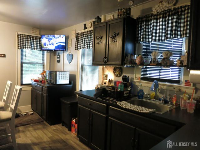241 Walnut Street, South Amboy, NJ 08879