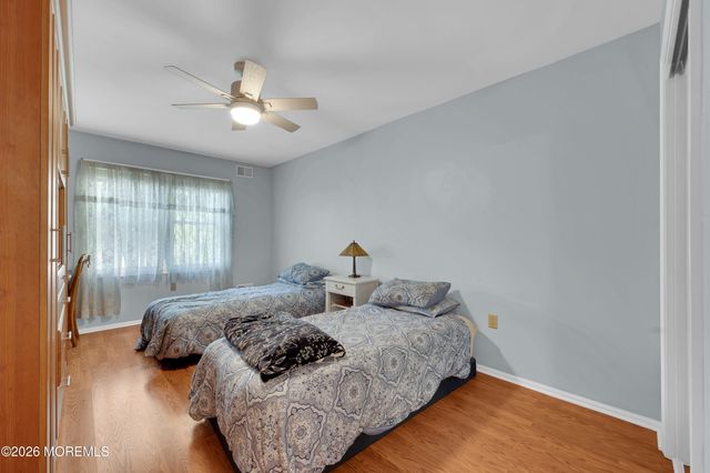 28 Nicole Court, Lakewood, NJ 08701