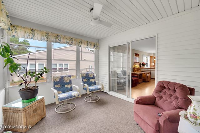 28 Nicole Court, Lakewood, NJ 08701