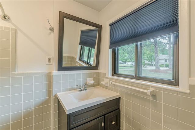 3499 Fairway Drive, College Park, GA 30337