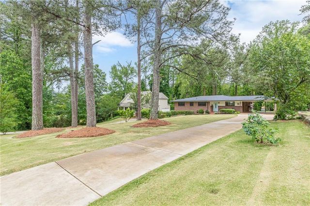 3499 Fairway Drive, College Park, GA 30337