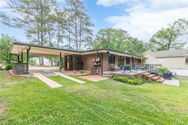 3499 Fairway Drive, College Park, GA 30337