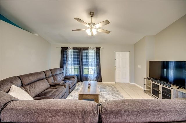 3227 Santa Barbara BLVD, Cape Coral, FL 33914