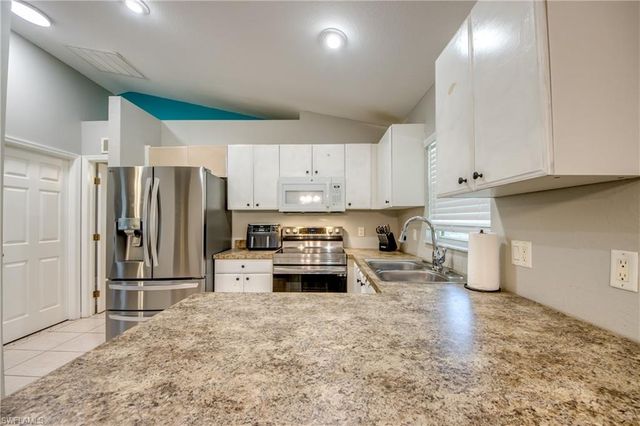 3227 Santa Barbara BLVD, Cape Coral, FL 33914