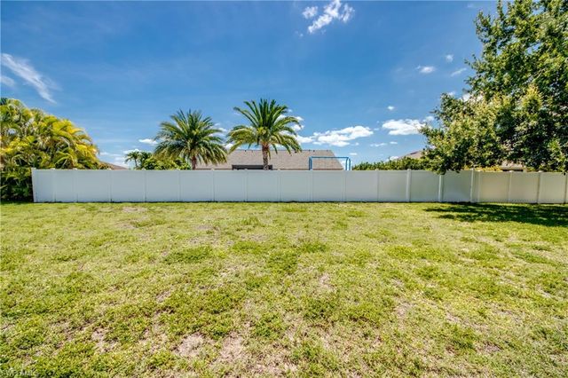 3227 Santa Barbara BLVD, Cape Coral, FL 33914