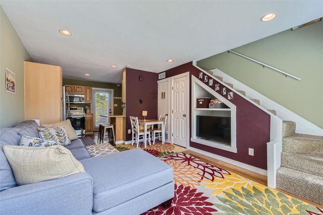 2000 Lightsey RD 3, Austin, TX 78704