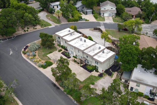 2000 Lightsey RD 3, Austin, TX 78704