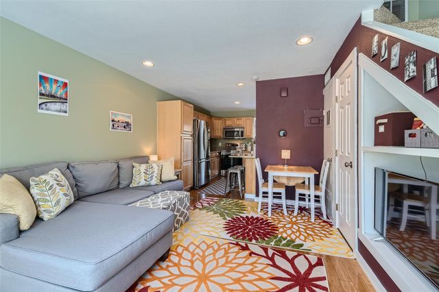 2000 Lightsey RD 3, Austin, TX 78704